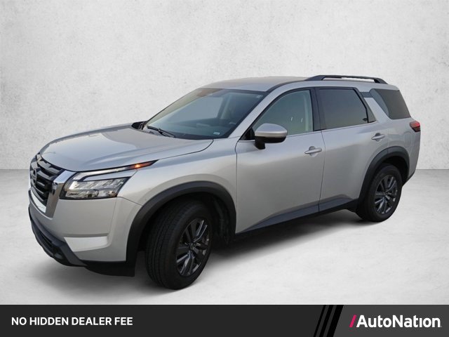 Used 2025 Nissan Pathfinder SV