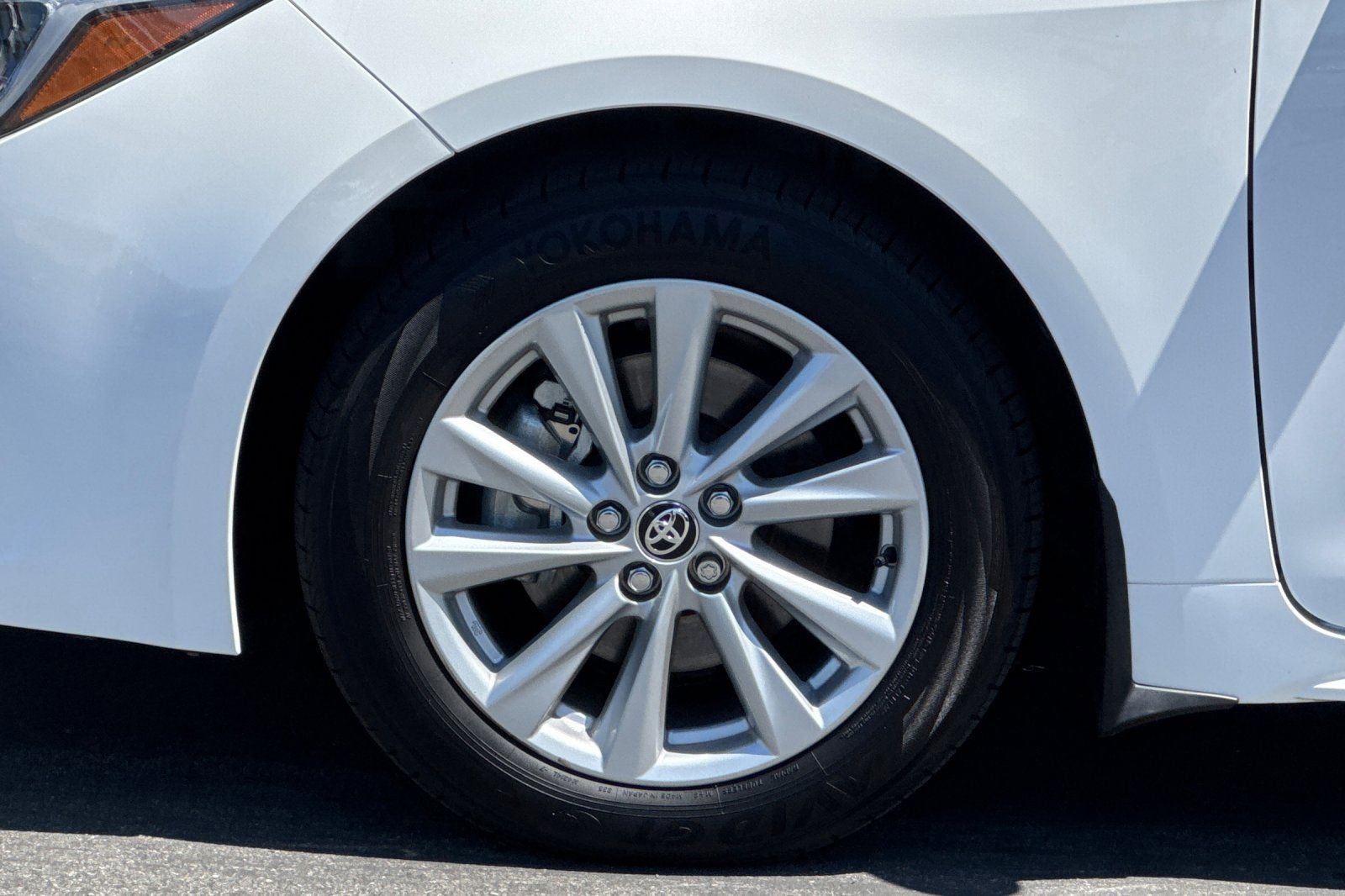 Certified 2025 Toyota Corolla SE FWD image 35