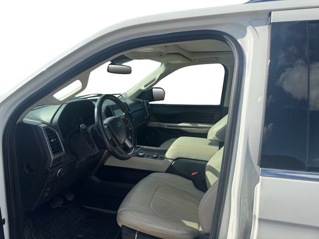Used 2021 Ford Expedition Max Platinum AWD/4WD image 9