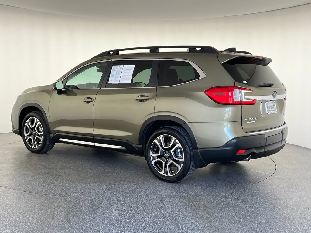 Used 2025 Subaru Ascent Limited w/ Popular Package #1 AWD/4WD image 7