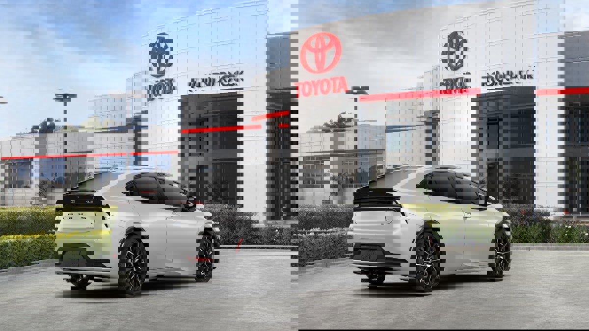 New 2026 Toyota Prius XLE FWD image 10