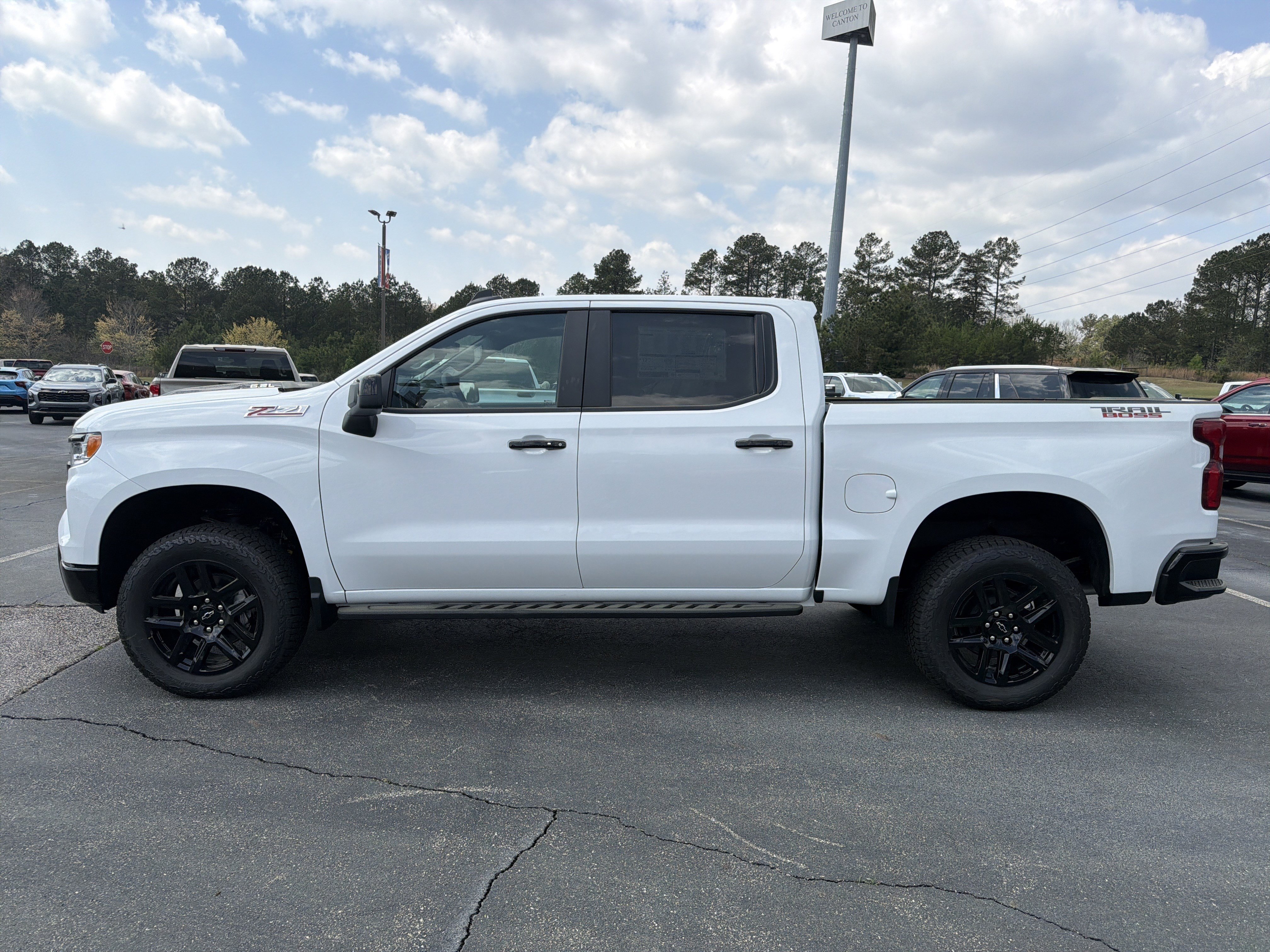 New 2026 Chevrolet Silverado 1500 LT Trail Boss w/ Convenience Package II image 8