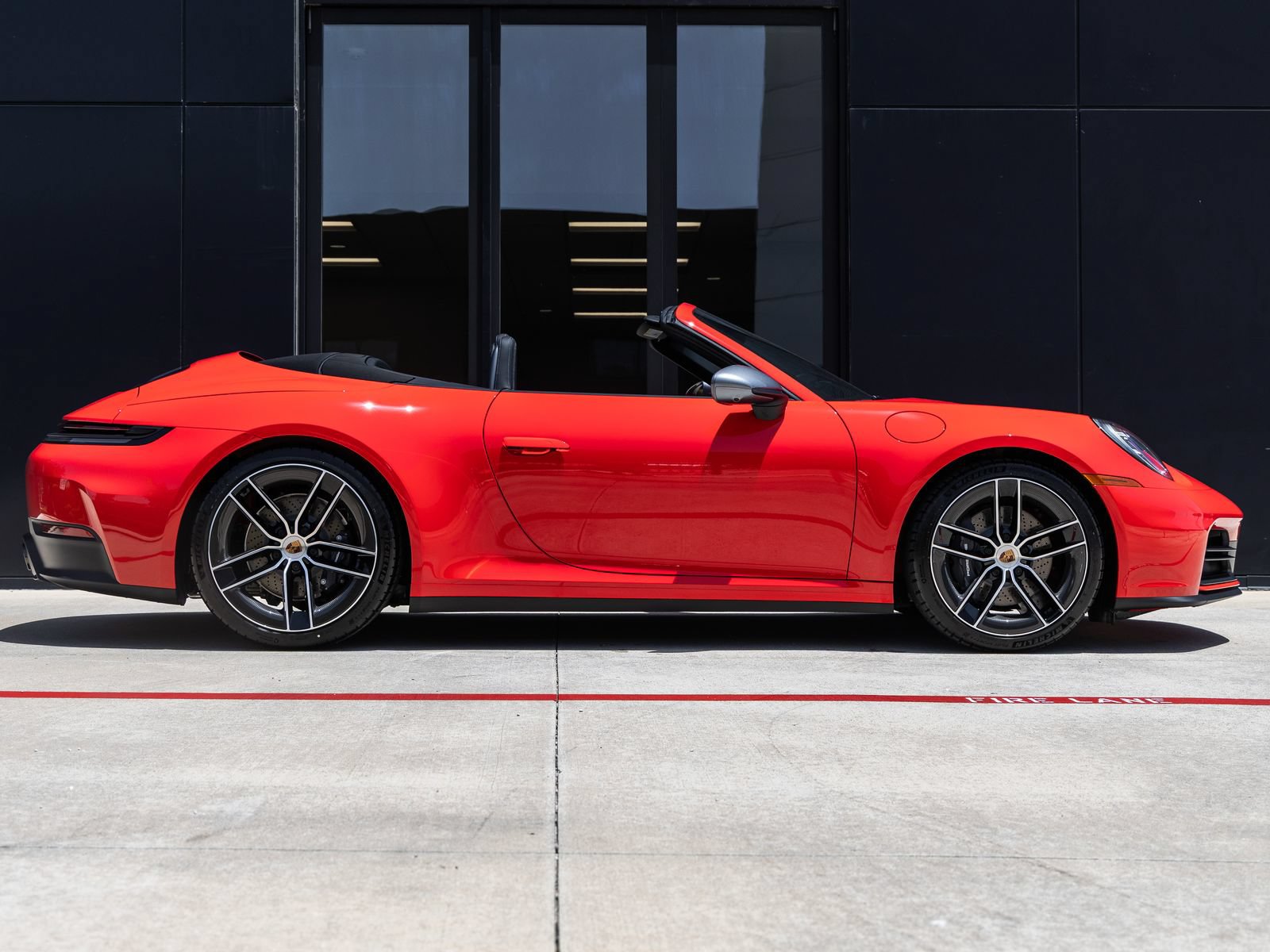 New 2026 Porsche 911 Carrera T RWD image 14