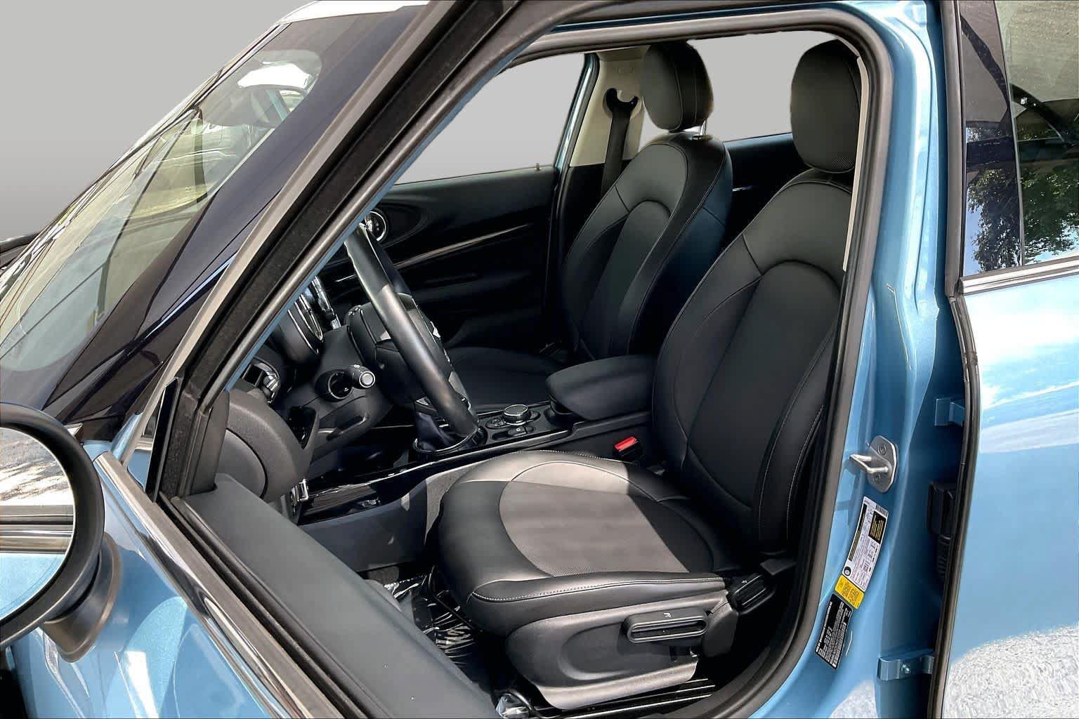 Used 2017 MINI Cooper Clubman FWD image 8