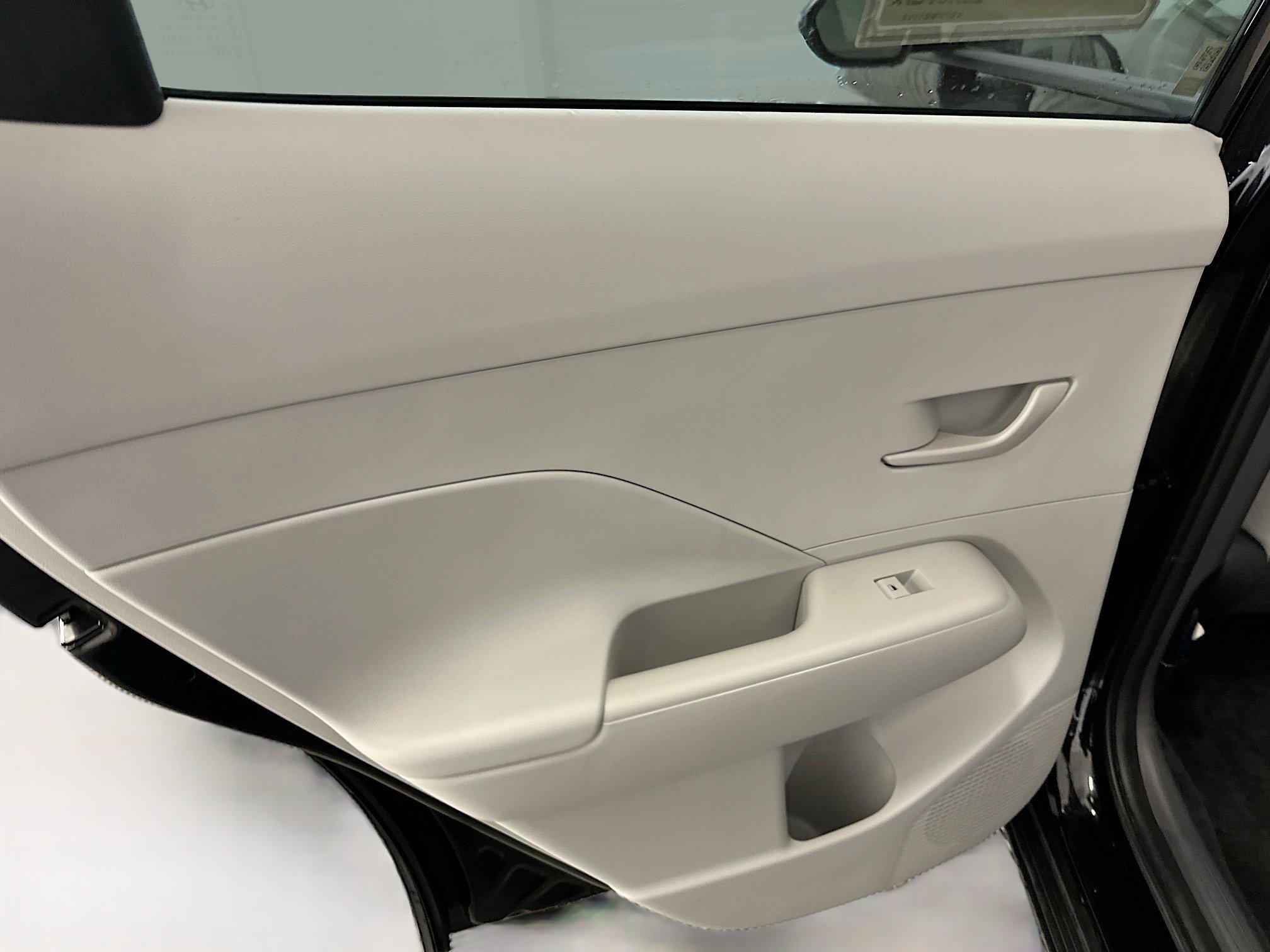 Used 2025 Hyundai Kona SEL image 27