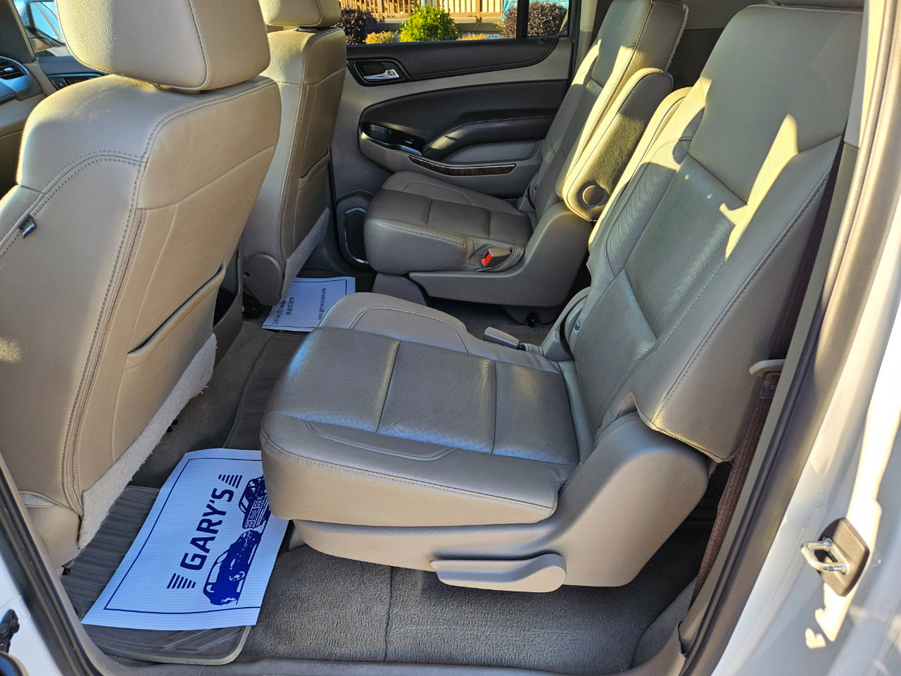 Used 2020 Chevrolet Suburban Premier image 16