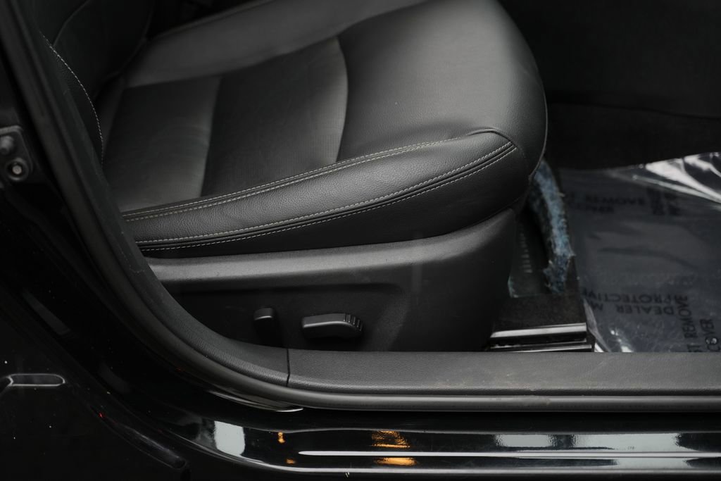 Used 2019 Nissan Altima 2.5 Platinum image 32