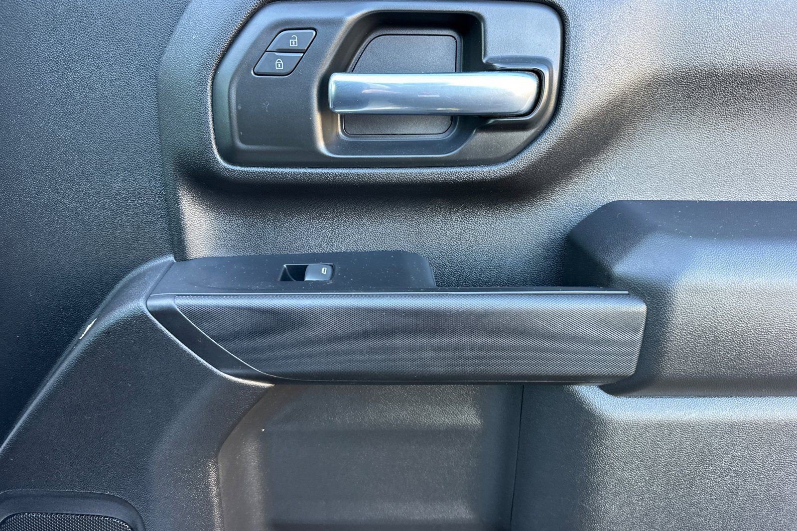 Used 2022 GMC Sierra 3500 Pro w/ Convenience Package image 18