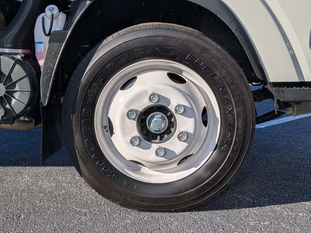 New 2025 Chevrolet Low Cab Forward image 11