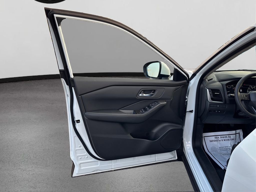 New 2026 Nissan Rogue SV AWD/4WD image 14