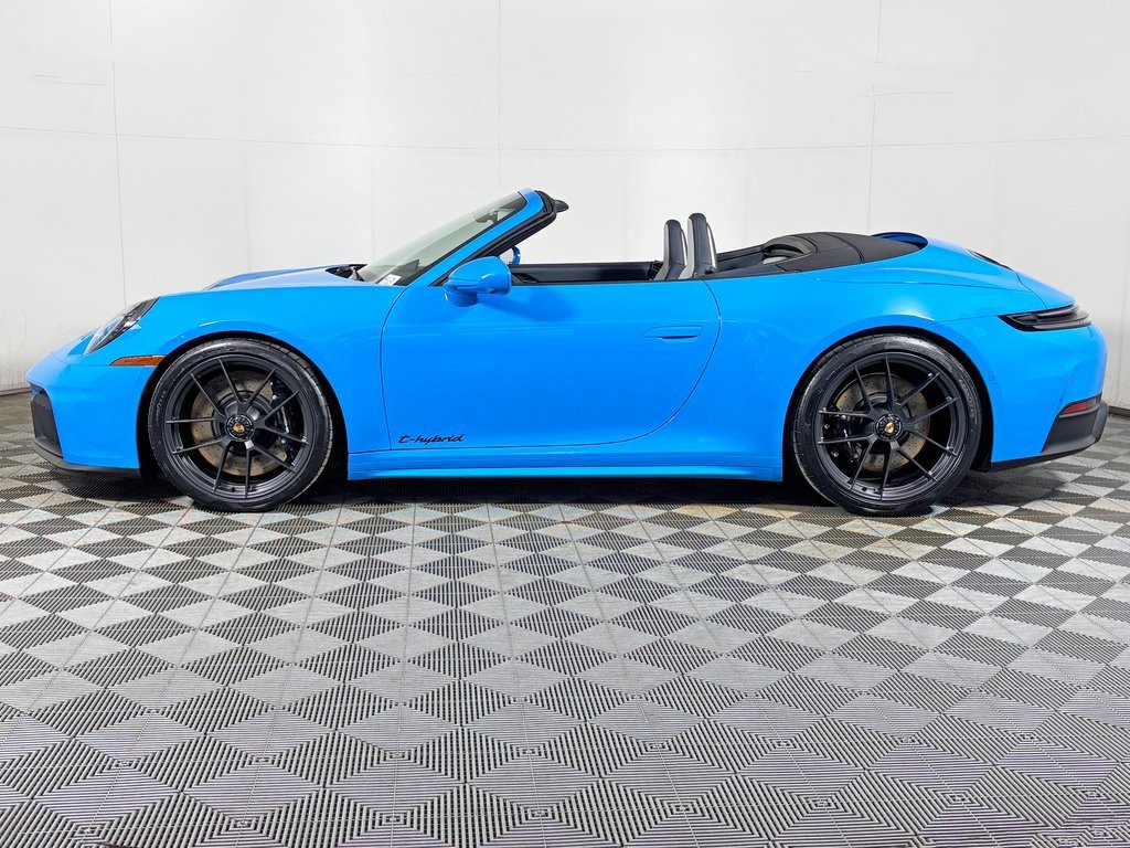 New 2026 Porsche 911 Carrera GTS image 2