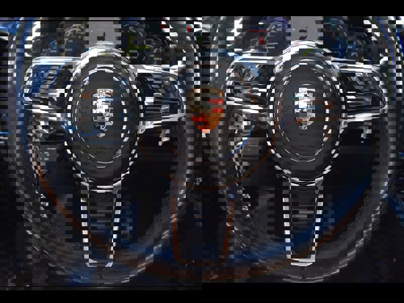 Used 2017 Porsche Cayenne S w/ Premium Package image 13