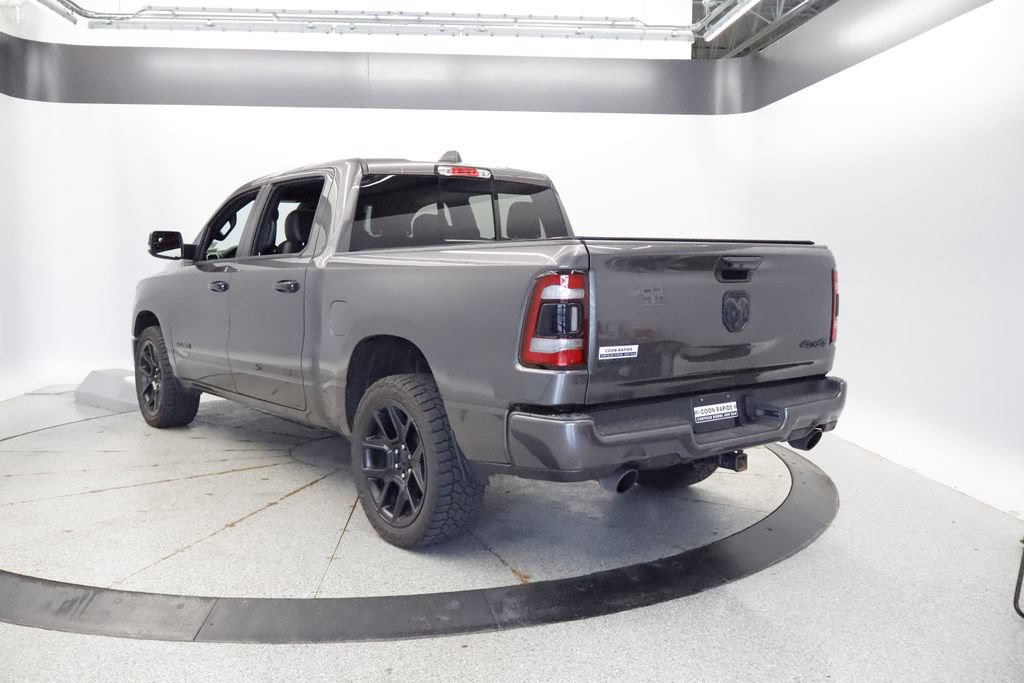 Used 2024 RAM 1500 Laramie AWD/4WD image 3