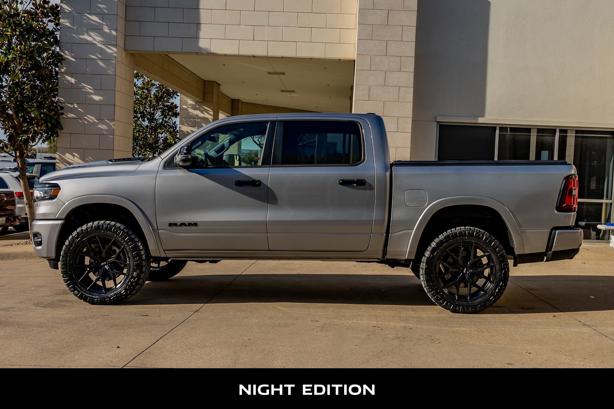 Used 2025 RAM 1500 Laramie w/ Night Edition image 6