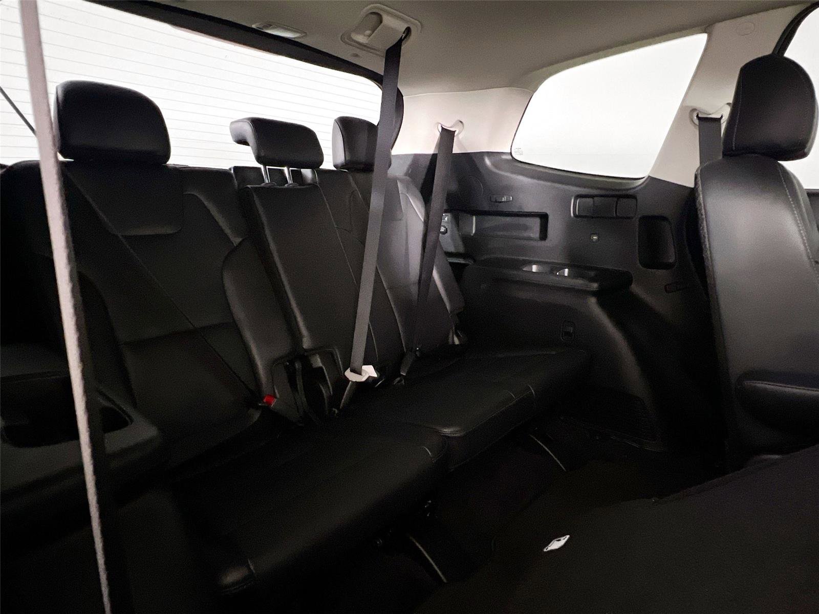 Used 2022 Kia Telluride EX w/ EX Premium Package AWD/4WD image 23