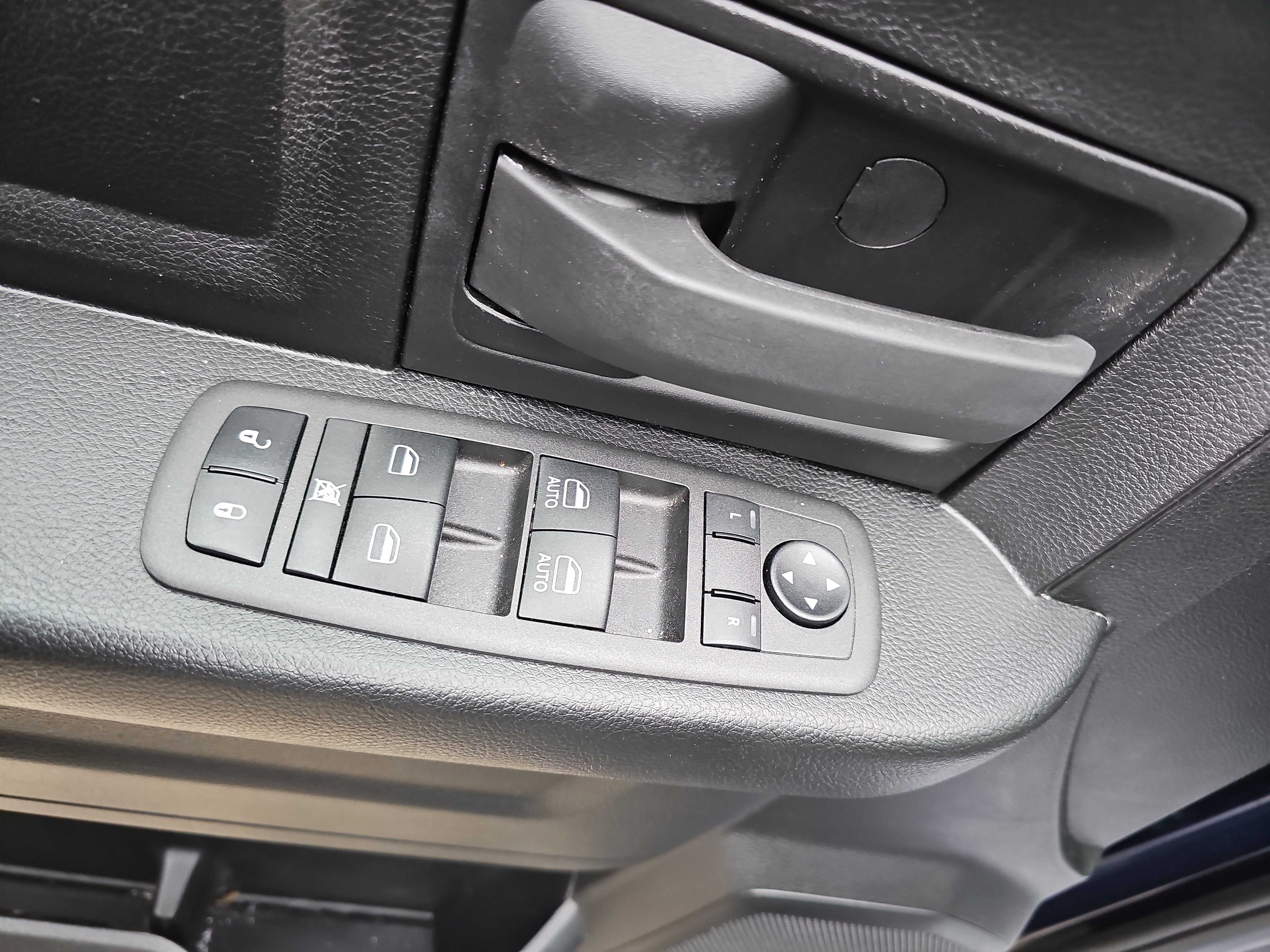 Used 2023 RAM 1500 Tradesman w/ Popular Equipment Group image 16