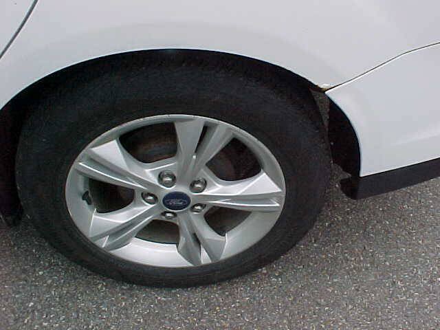 Used 2013 Ford Focus SE w/ Interior Protection Pkg FWD image 30