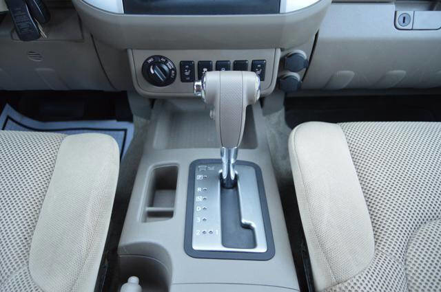 Used 2014 Nissan Frontier SV w/ SV Value Truck Package image 28