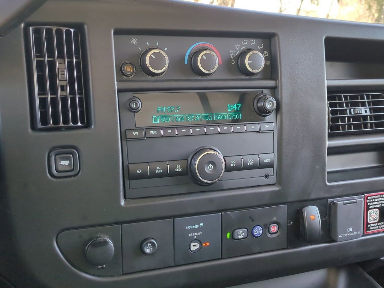 New 2025 GMC Savana 3500 w/ Power Convenience Package image 14