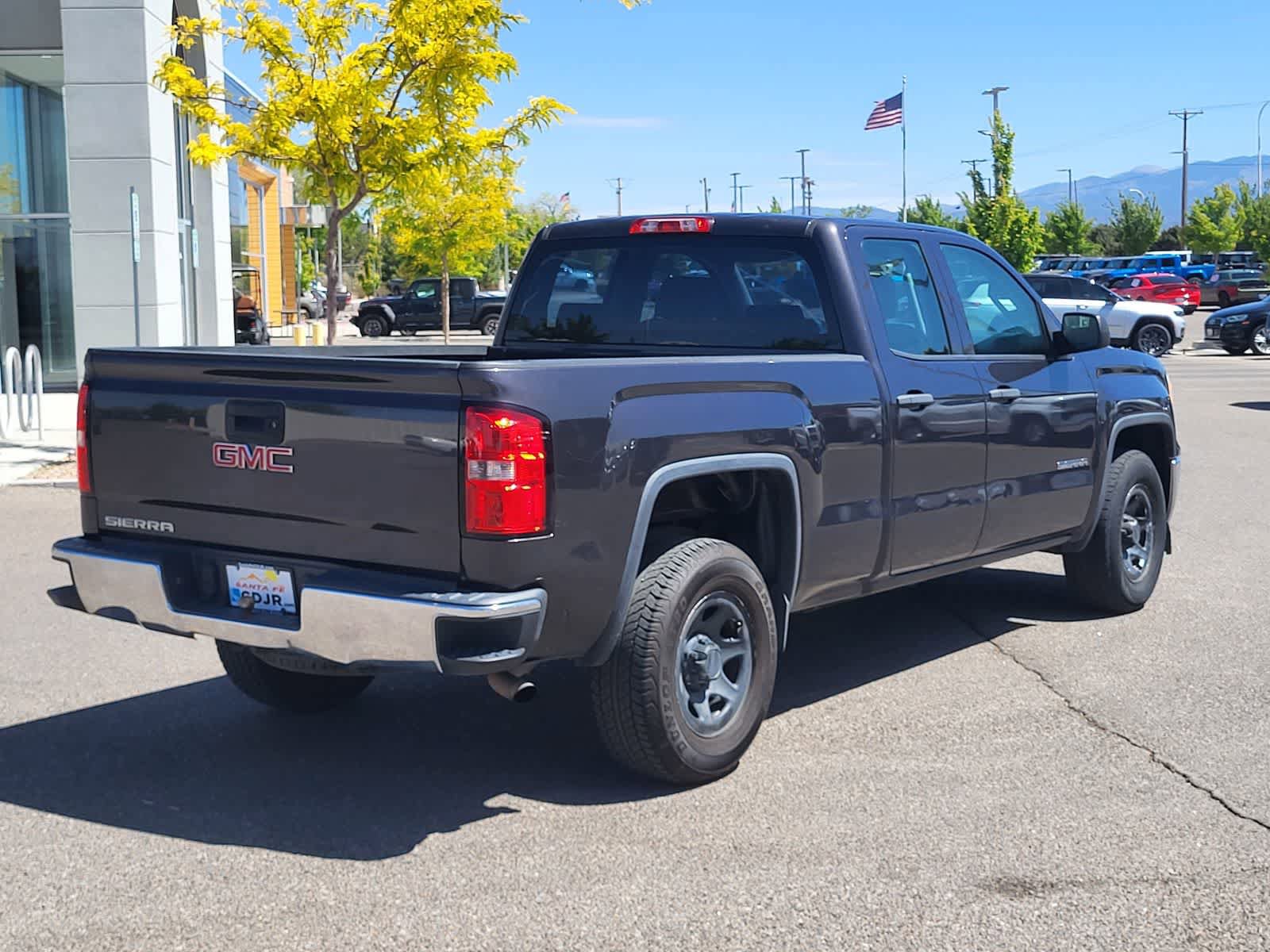 Used 2014 GMC Sierra 1500 2WD Double Cab w/ Sierra Convenience Package image 5