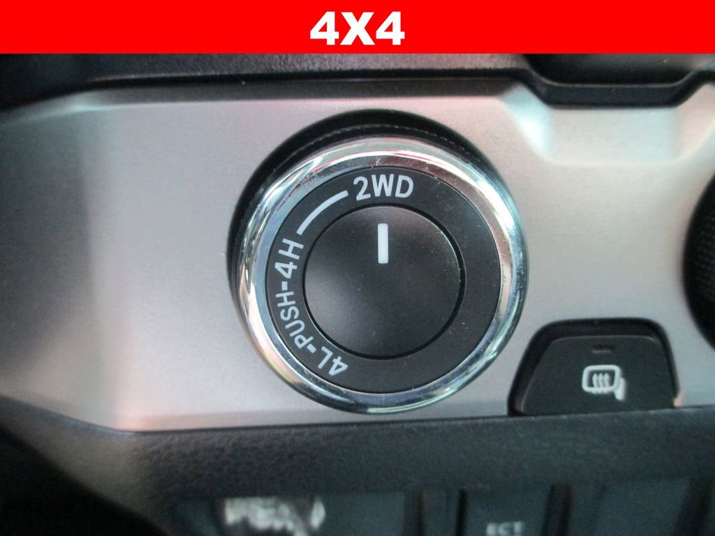 Used 2019 Toyota Tacoma SR5 AWD/4WD image 19