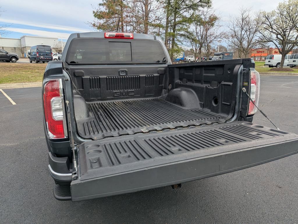 Used 2016 GMC Canyon SLT w/ Driver Alert Package image 8