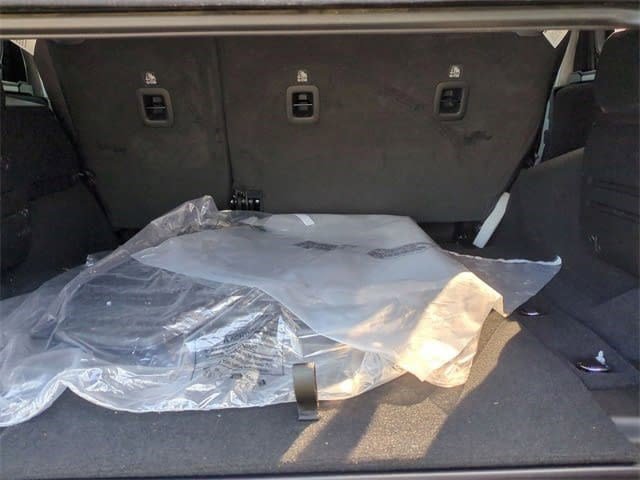 Used 2024 Jeep Wrangler Sahara w/ Safety Group image 20