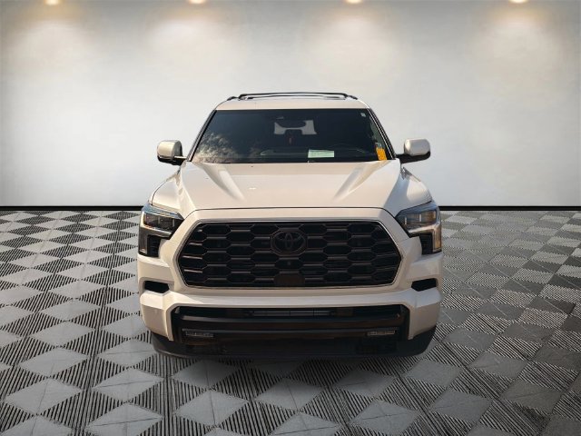 Used 2024 Toyota Sequoia Platinum AWD/4WD image 3