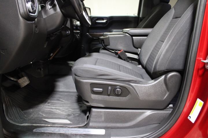 Used 2022 GMC Sierra 1500 SLE image 18