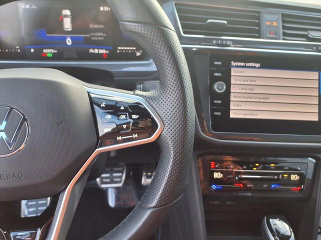 Used 2023 Volkswagen Tiguan SE R-Line image 74