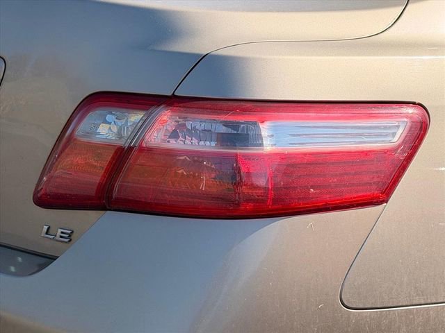Used 2007 Toyota Camry LE FWD image 14