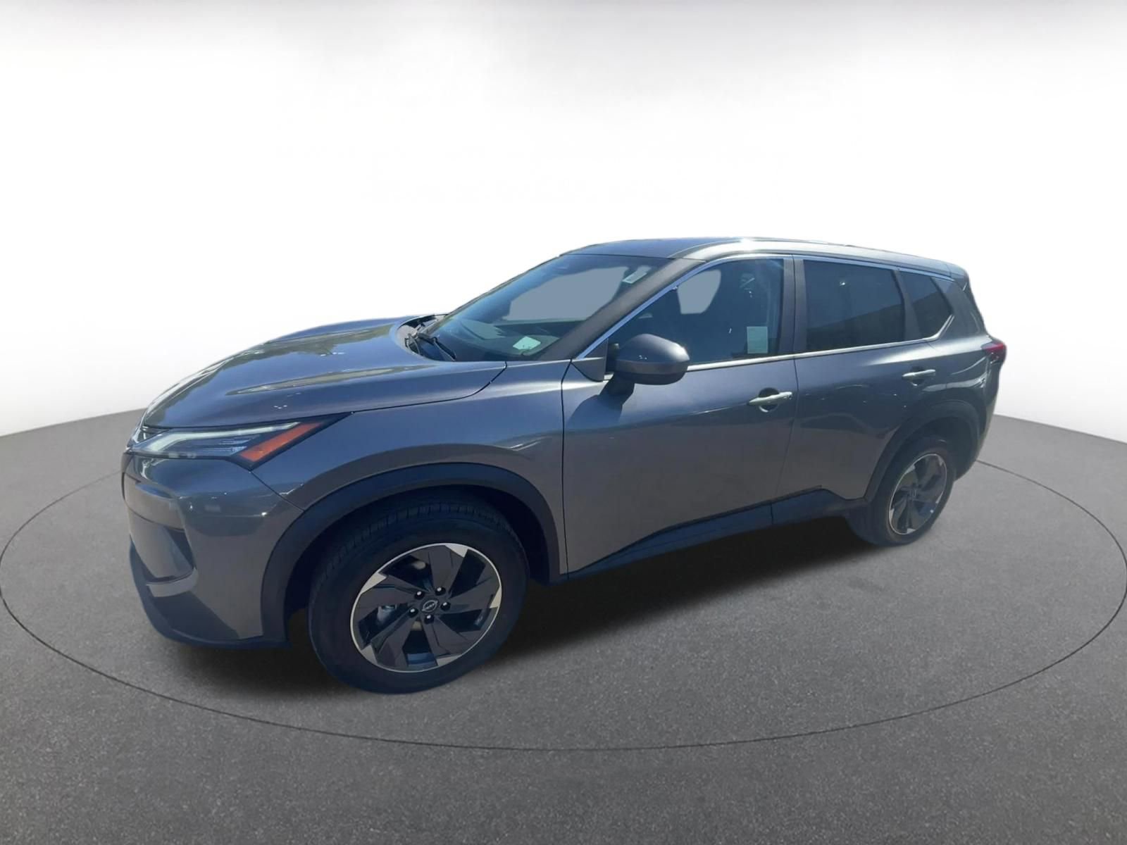Used 2025 Nissan Rogue SV image 8