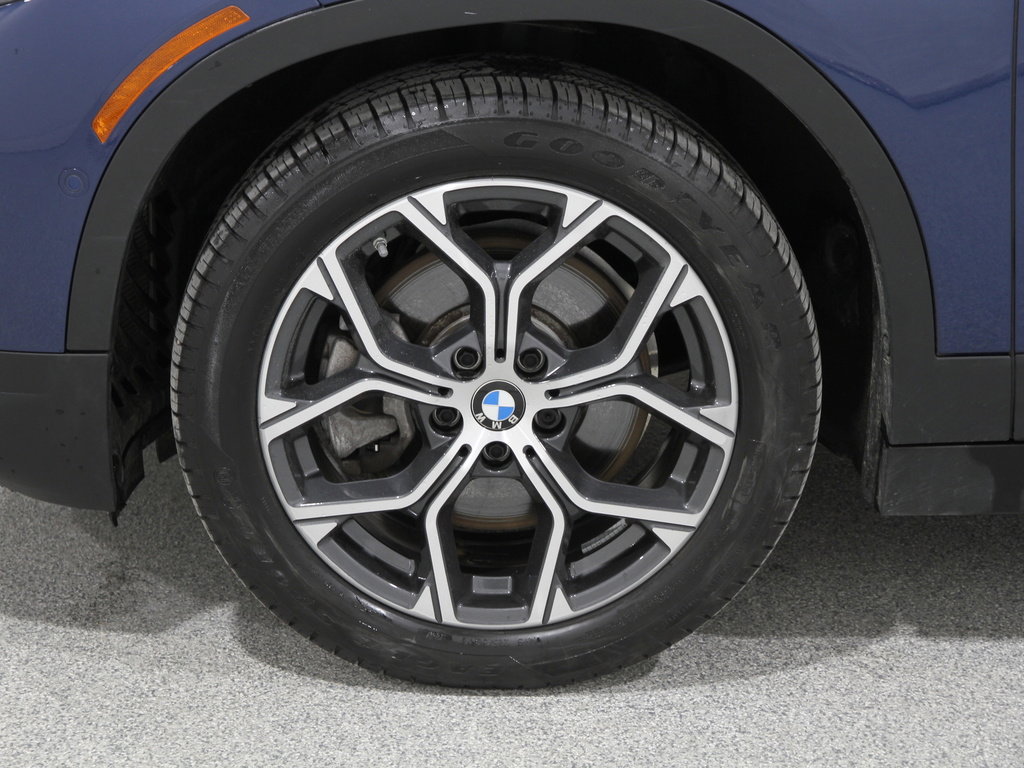 Used 2023 BMW X2 xDrive28i w/ Premium Package 2 image 22
