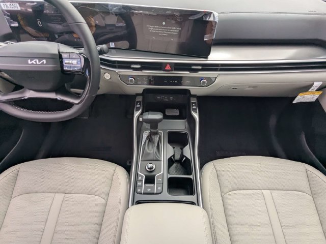 New 2026 Kia Sorento S FWD image 22