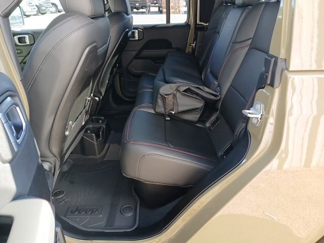 New 2026 Jeep Gladiator Rubicon AWD/4WD image 17
