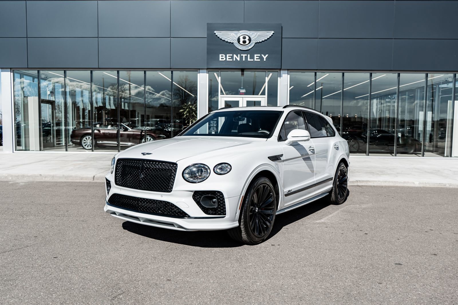 Certified 2023 Bentley Bentayga Speed image 1