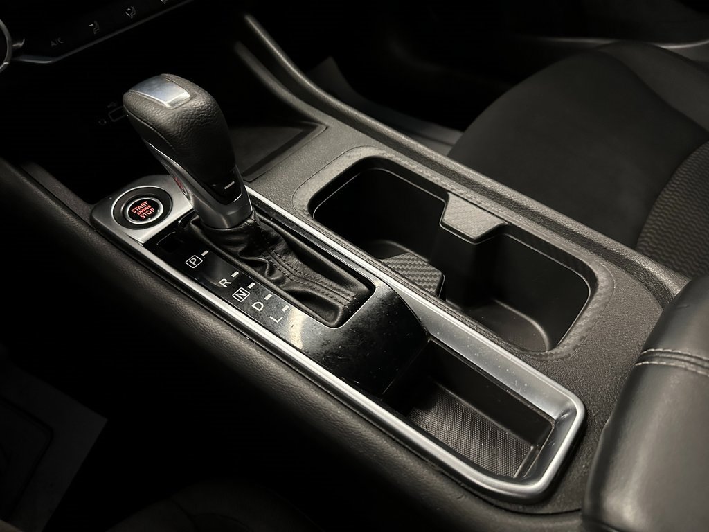 Used 2020 Nissan Sentra S image 15