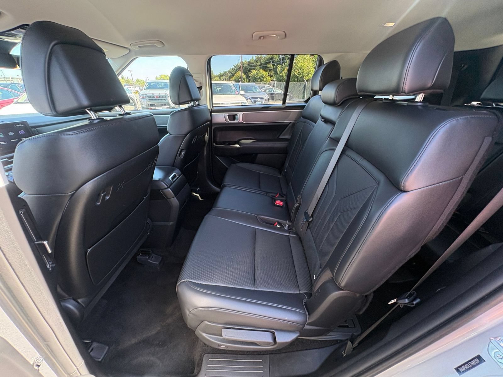 Used 2026 Hyundai Santa Fe SEL FWD image 28