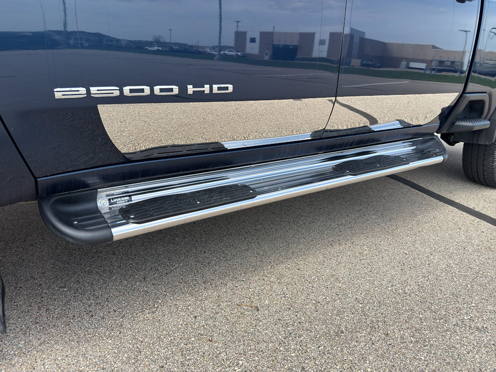 Used 2023 GMC Sierra 2500 SLT w/ SLT Convenience Package image 13