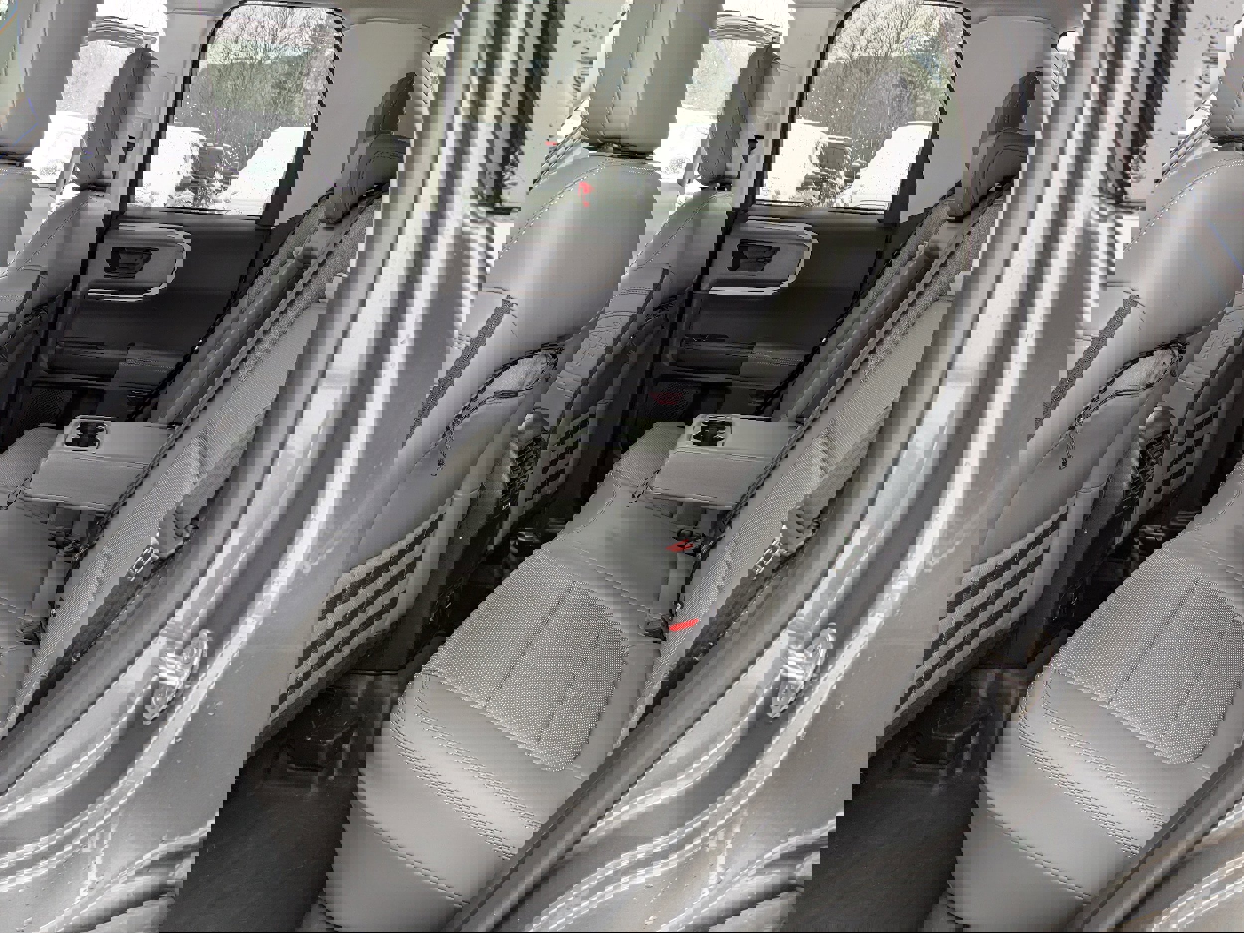 Used 2025 Ford Bronco Sport Badlands image 15