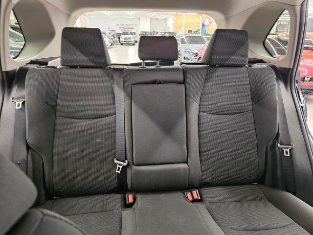 Used 2021 Toyota RAV4 LE AWD/4WD image 33