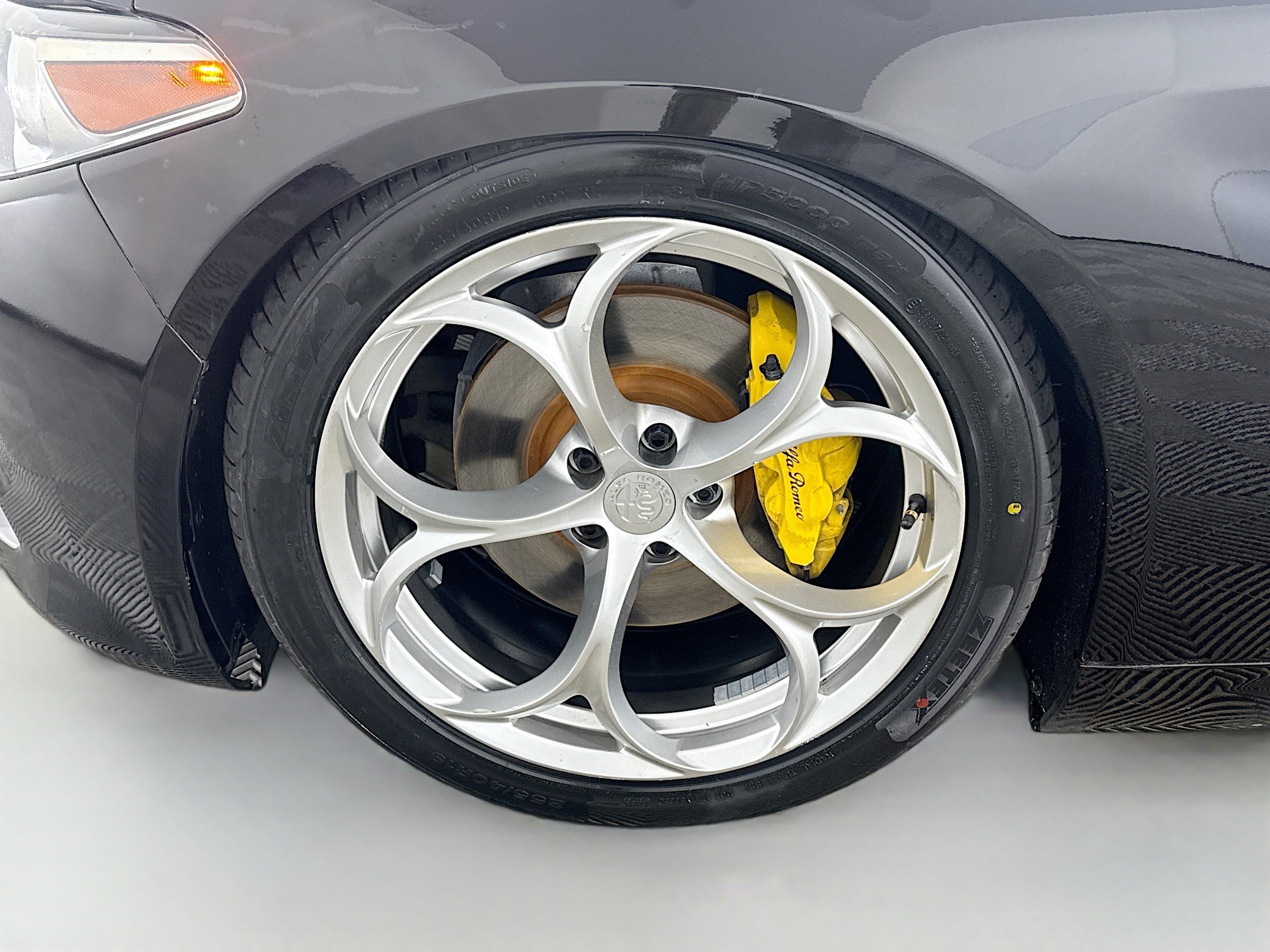 Used 2019 Alfa Romeo Giulia Ti Sport w/ Quick Order Package 22U Sport image 38