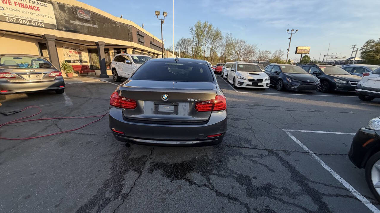 Used 2015 BMW 320i Sedan RWD image 13