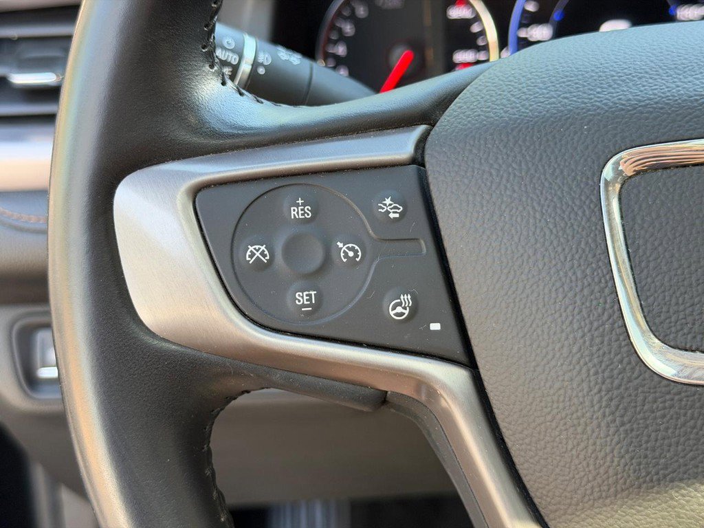 Used 2022 GMC Acadia AT4 w/ Technology Package AWD/4WD image 21