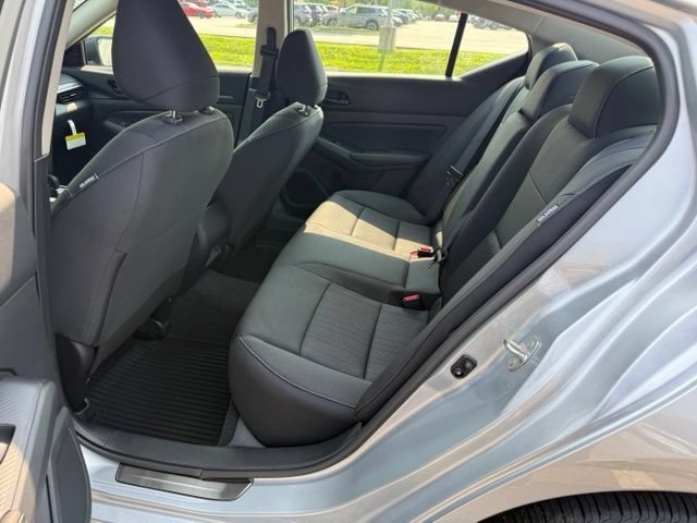 New 2026 Nissan Altima 2.5 SV AWD/4WD image 17