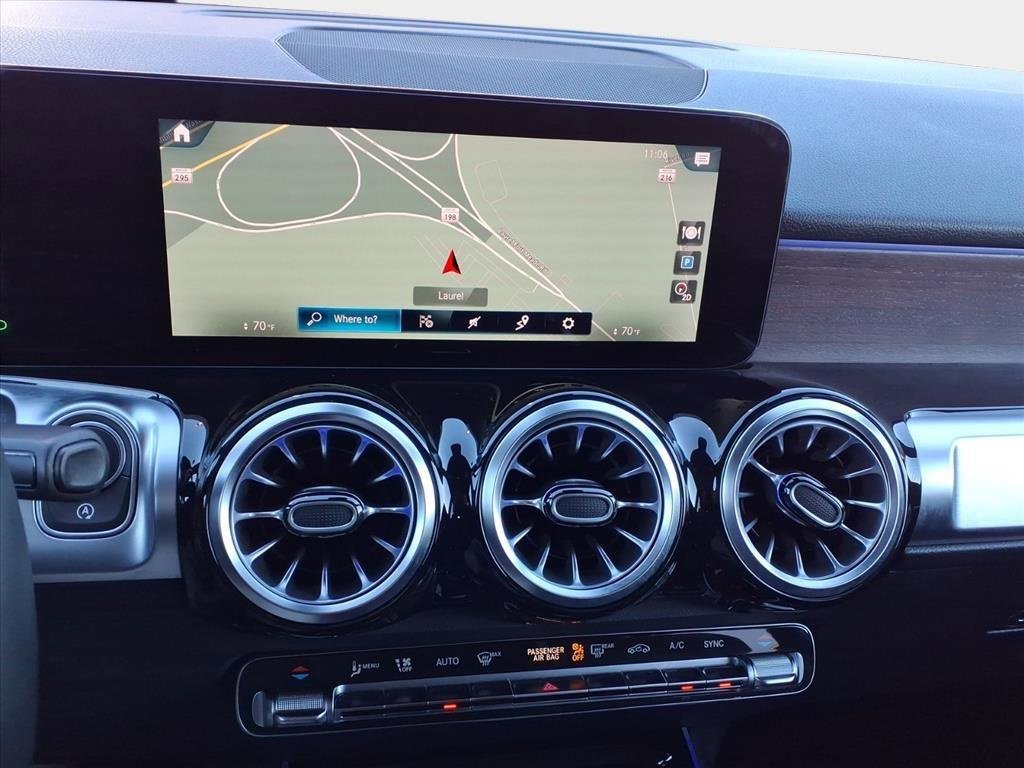 Used 2022 Mercedes-Benz GLB 250 4MATIC image 20