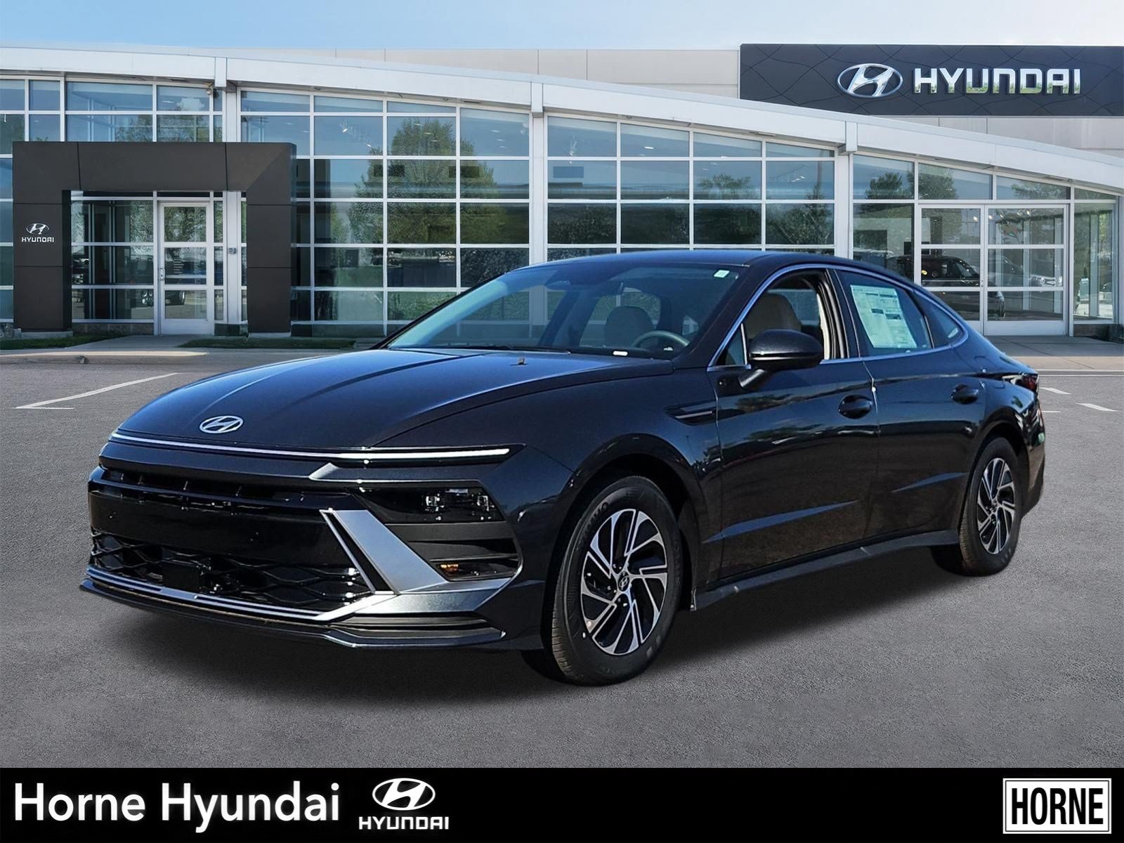 New 2026 Hyundai Sonata Blue FWD image 2