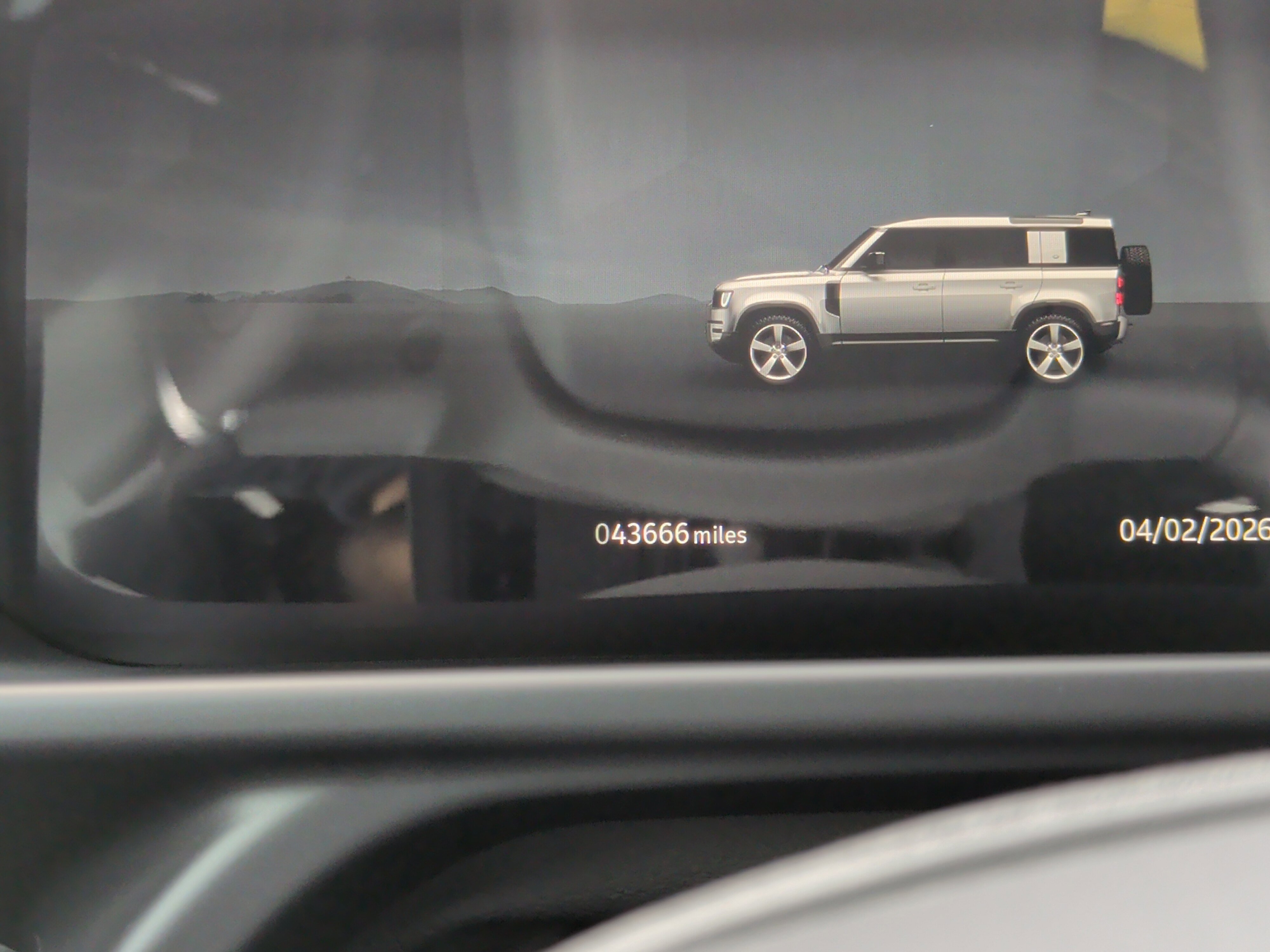 Used 2023 Land Rover Defender 110 X-Dynamic SE image 17