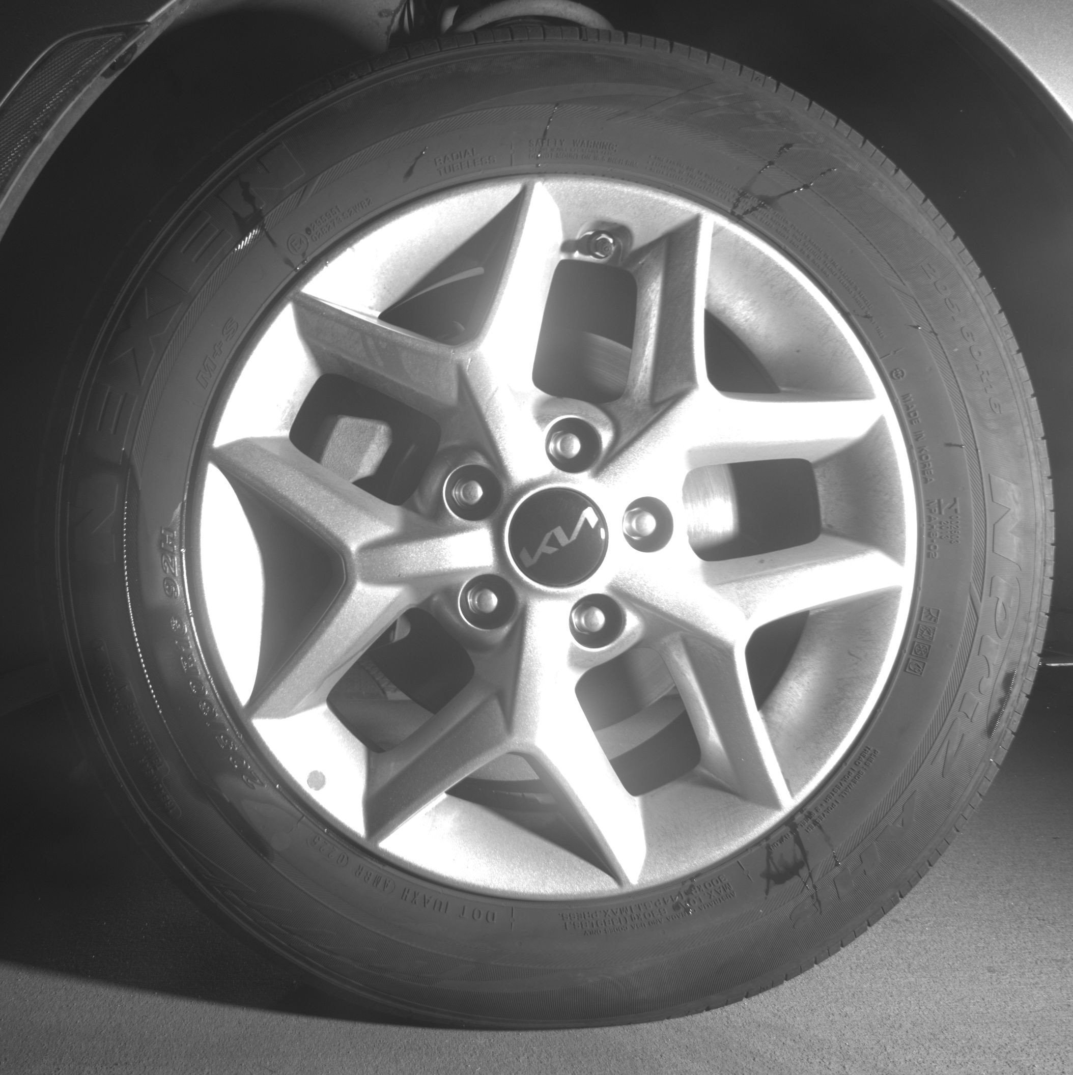 Used 2025 Kia Soul LX w/ LX Technology Package FWD image 19