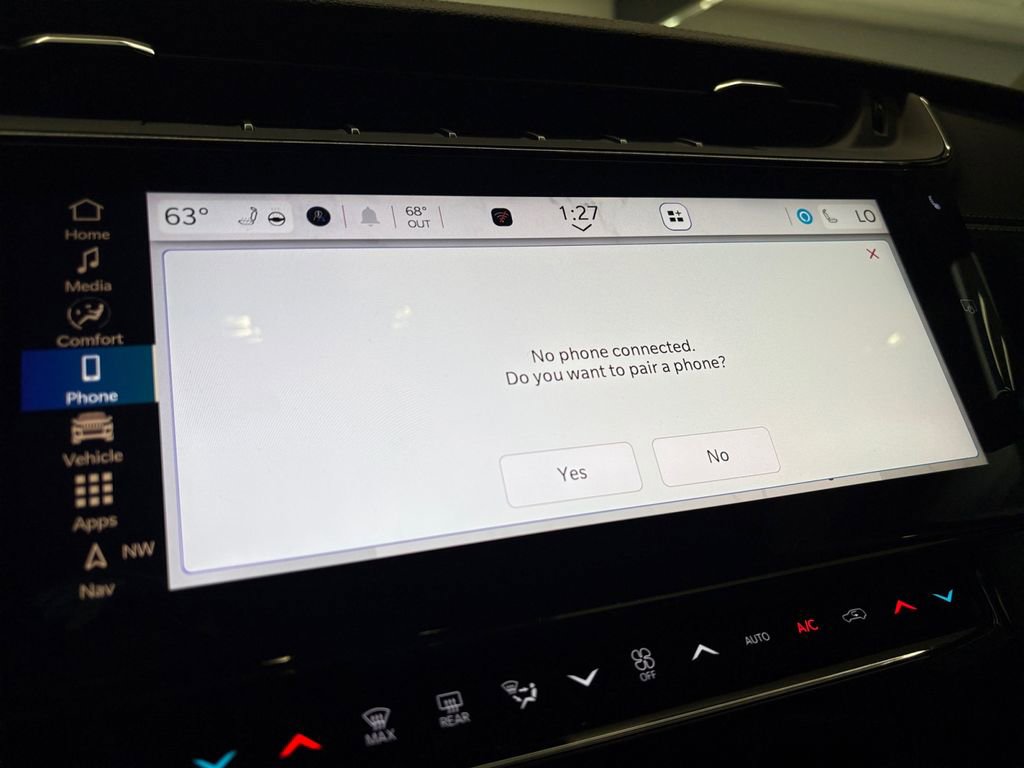 New 2026 Jeep Grand Cherokee Altitude RWD image 17